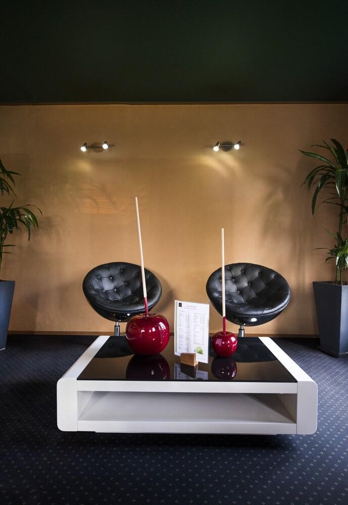 Hotel Pavillon Des Gatines プレジール エクステリア 写真