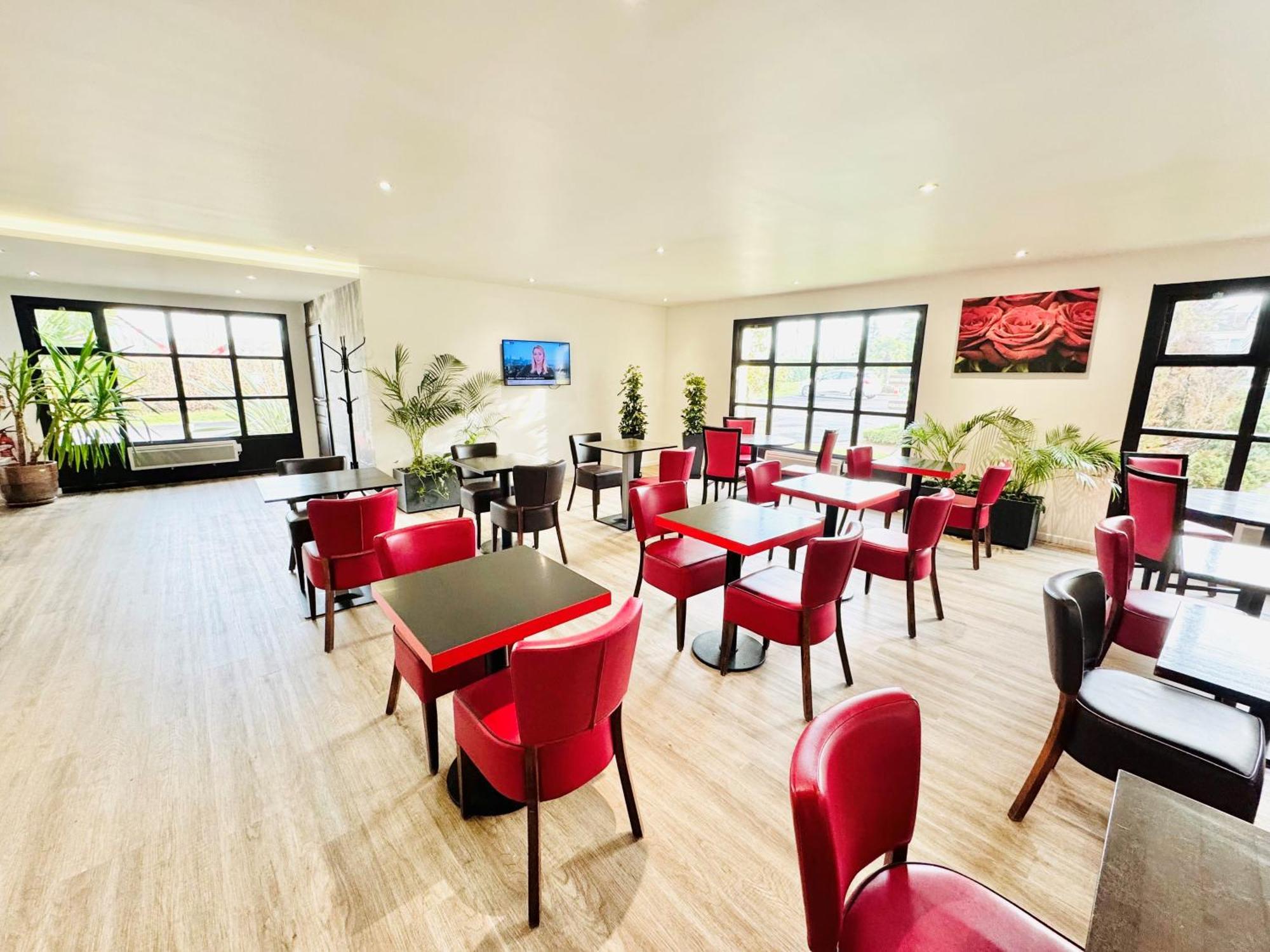 Hotel Pavillon Des Gatines プレジール エクステリア 写真